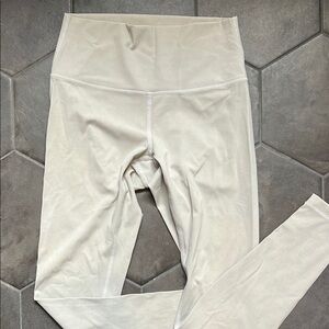 Cream lululemon leggings